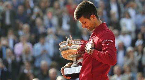 Godine osvojio svoju prvu titulu na rolan garosu i kompletirao karijerni gren slem. Roland-Garros: Meilleur joueur de l'Histoire, Novak ...