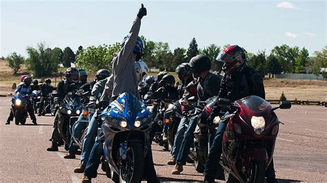 Motorcycle Group Ride Tips For Newbies Youtube