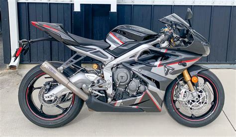 2020 Triumph Daytona Moto2 765 Iconic Motorbike Auctions