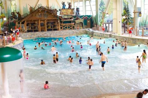 Great Wolf water park-hotel springing to life in Garden Grove, on