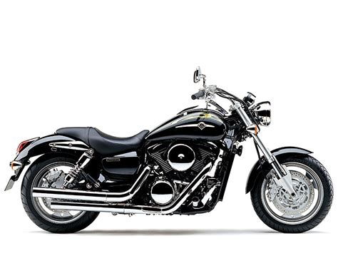 On the topic of chassis as for stopping power, the kawasaki vn 1600 mean streak braking system includes double disc size at the front and single disc size at the back. Kawasaki VN1600 Mean Streak (2004) - 2ri.de