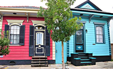 Colorful Bywater Homes in an Artistic Neighborhood of New Orleans – New