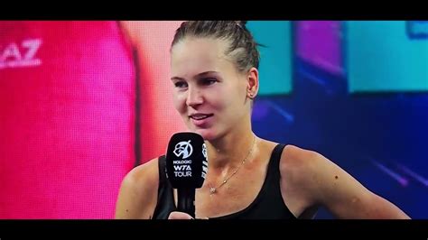 Veronika Kudermetova Pronuncia Unas Palabras Como Semifinalista En El