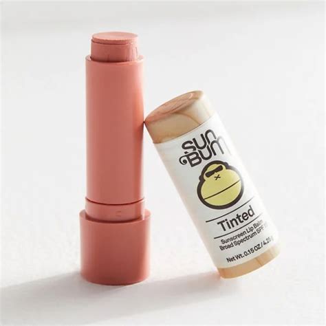 8 Best Tinted Lip Balms 2020 Tinted Lip Balms For Healing Chapped Lips