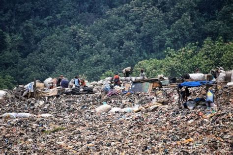 Jangan Terulang Lagi Mengenang Bandung Lautan Sampah Dari Tragedi