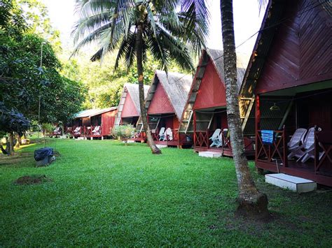 Expect accommodation on pulau tioman to be mostly rustic aside from a handful of large resorts that occupy their own parts of the island. 3D2N / 2D1N Snorkeling Package at Puteri Salang Inn Resort ...