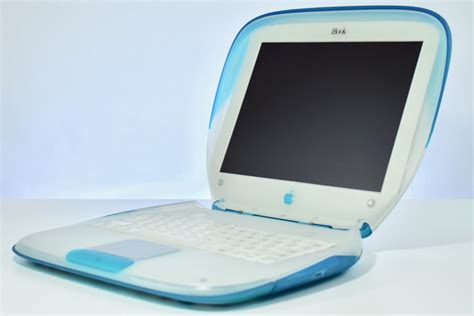 Ibook G3300 Original Blueberry 1999