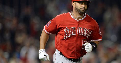 Mlb Albert Pujols Enters 500 Home Run Club During Win Over Nationals