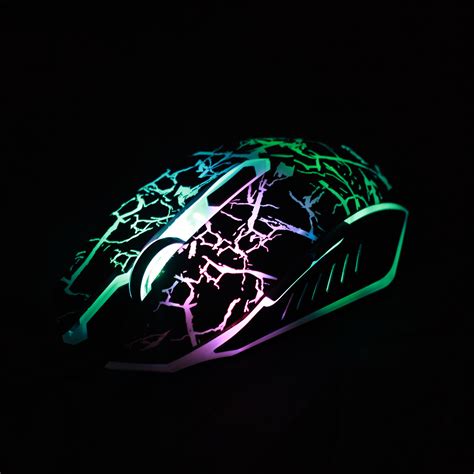 This code manage to control all type of ar and smg recoil while tap or spray with normal scope, dot scope, and holographic. USB Gaming mouse, mixed colors (ACT-WGM-CRL)