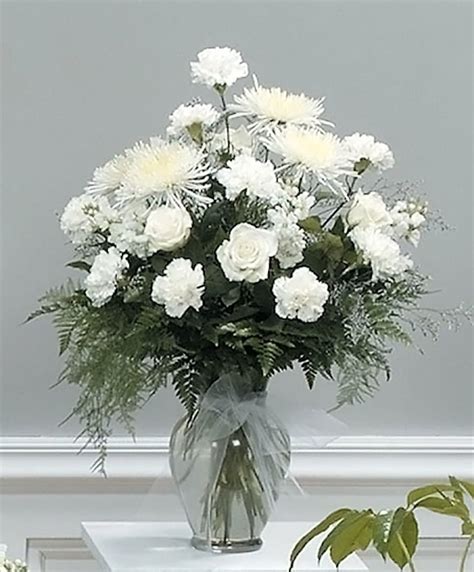 Flowers whisper what words can't say university flowers of topeka, ks offers the offers the highest quality products and. White Wonder in Topeka, KS | Premier Sympathy Flowers - TOP