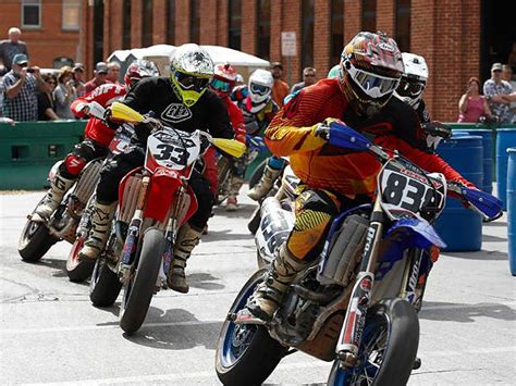 What Types Of Motorcycle Racing Are There