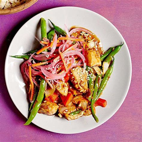 This simple stir fry includes garlic, chicken, vegetables and cashews. Korean-Style Chili-Garlic Chicken Stir-Fry | Recipe ...