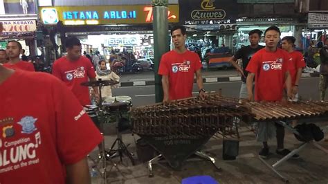 Angklung Malioboro Yogyakarta - YouTube