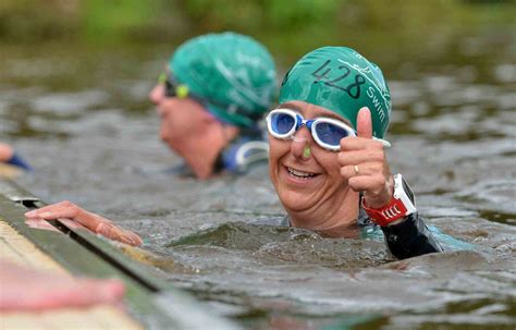 Swimmers Plunge In For Shrewsbury S Severn Mile River Challenge With Pictures Shropshire Star