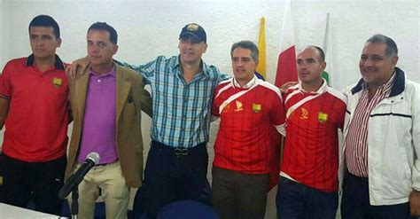 Fue fundado el 16 de julio de 2008 y actualmente juega en la categoría primera a luego de obtener el título de la primera b en 2010. Ã guilas Doradas ahora es Rionegro FC - La Crónica del ...