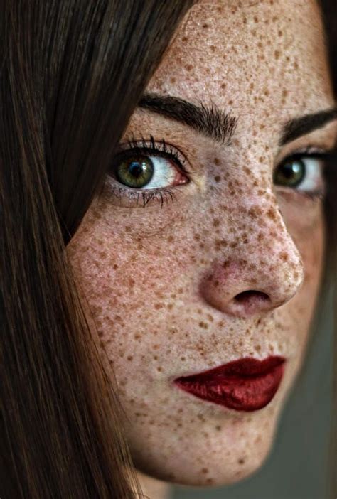 Pin By Puma Gold On Pecosas Beautiful Freckles Red Freckles Freckles Girl