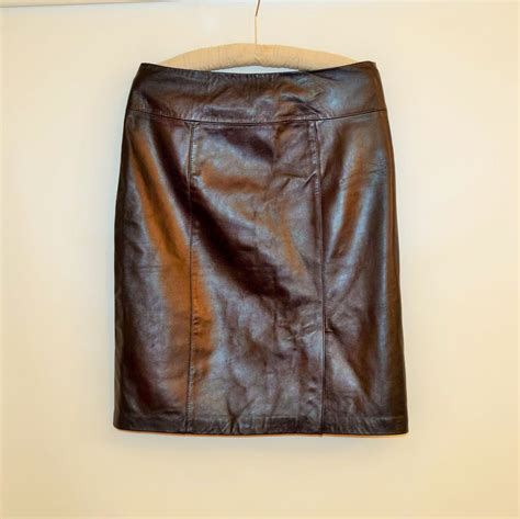 NWOT Jaclyn Smith Black Lambskin Genuine Leather Below Knee Pencil