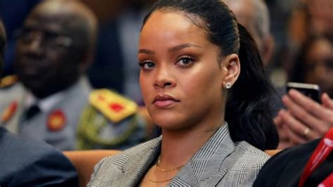 ‘slap Rihanna Ad On Snapchat Brings Outrage Apologies Cgtn