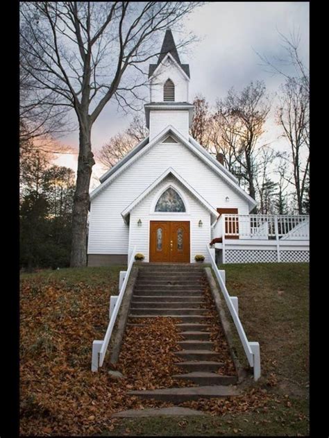 Pin By Sharon Earls On Just Love Churches Country Church Church
