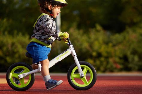 Btwin Run Ride 100 Kids 10 Inch Balance Bike White 2017 Balance