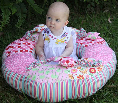 Diy doughnut macaron amp cupcake pillows belinda selene. Sew Little Fabric by Paula Storm: My supermodel!