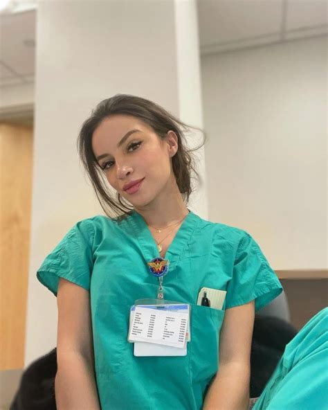 Dr Daisy Sanchez M D On Instagram “here To Mess Up My Feed With A Real Life Pic I’m Alive