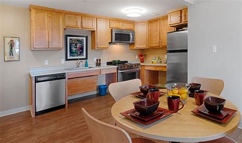 0.7 miles from fine rock hotel. Photos | UH College Suites