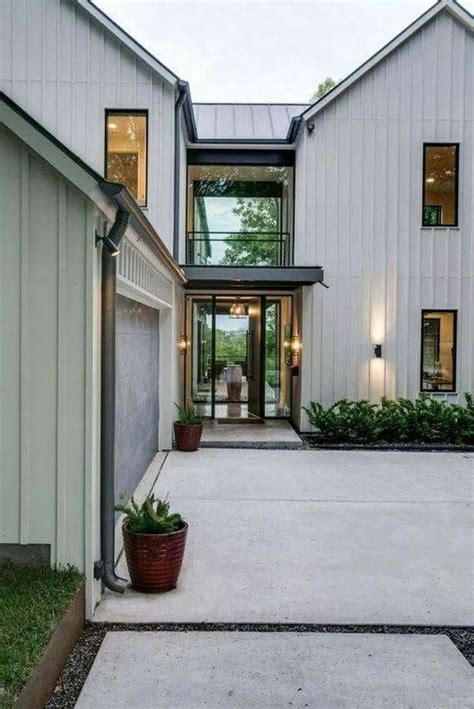 63 Farmhouse Exterior Design Ideas Stylish But Simple Look 11 Fieltro