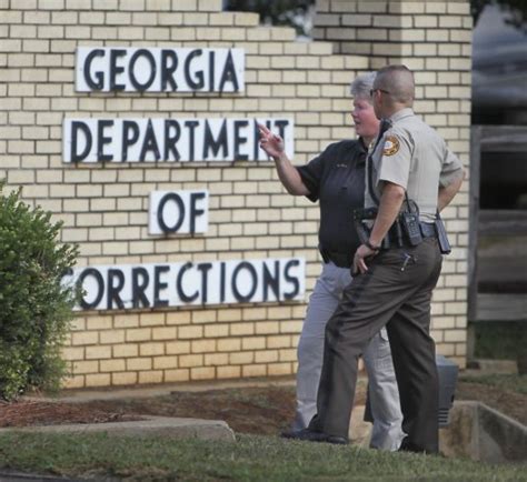 transgender inmate paroled early from georgia prison after suing for hormone therapy safe