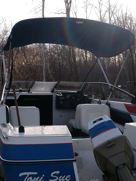 Boat interior, cabin & galley. Bayliner Capri 1700 Cuddy 1987 for sale for $5,500 - Boats ...