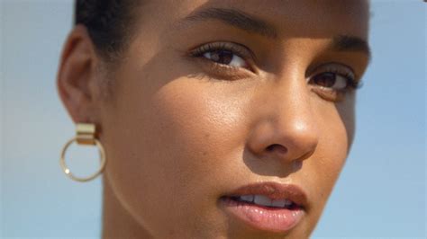 Alicia Keys Unveils Her New Beauty Brand Soulcare Essence