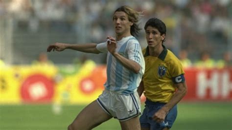 Copa america 2021 sudah memasuki babak. Argentina vs. Brasil en Italia '90: cuando ser superior no ...