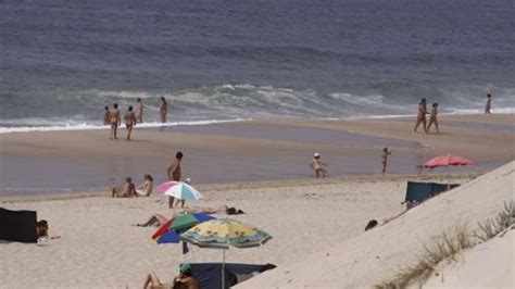 As Melhores Praias Para Nudistas Em Portugal Sociedade Correio