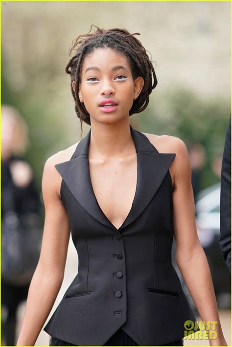 2 presented by amazon prime video at the los angeles convention center in los angeles, california; Willow Smith Rocks Silver Eye Makeup at Dior Show | Photo ...
