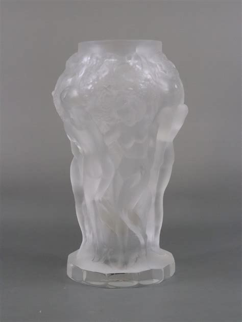 Lot MARKED DESNA CZECH FROSTED ART GLASS VASE WITH NUDE FEMALES UNDER TREE CM H