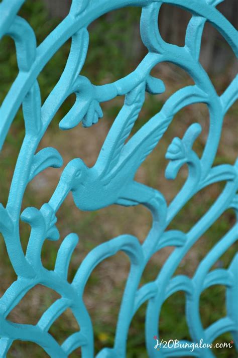 Then, allow it to dry for at least 10 minutes. How To Spray Paint Metal Outdoor Furniture To Last A Long ...