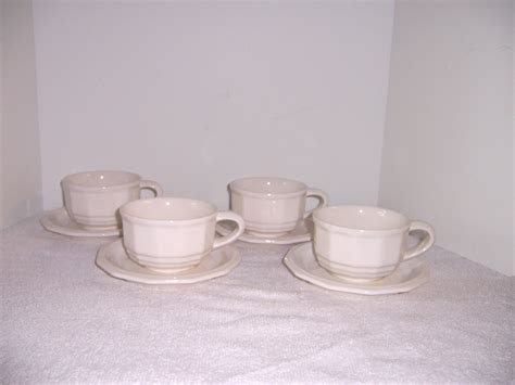 Triple A Resale 4 Pfaltzgraff Acadia Cup And Saucer Sets