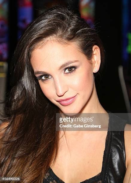 Playmate Jaclyn Swedberg Photos And Premium High Res Pictures Getty