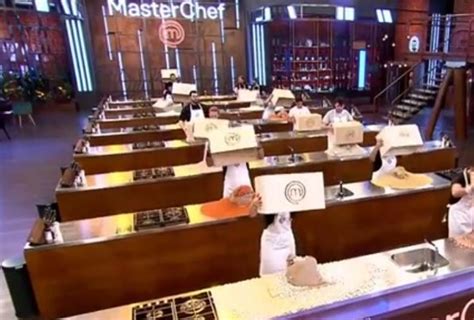 From last five weeks, we saw 40 best amateur cooks appeared in the masterchef kitchen and from them we got our top 5. MasterChef spoiler: Ποιος κερδίζει σήμερα (16/03) την ...