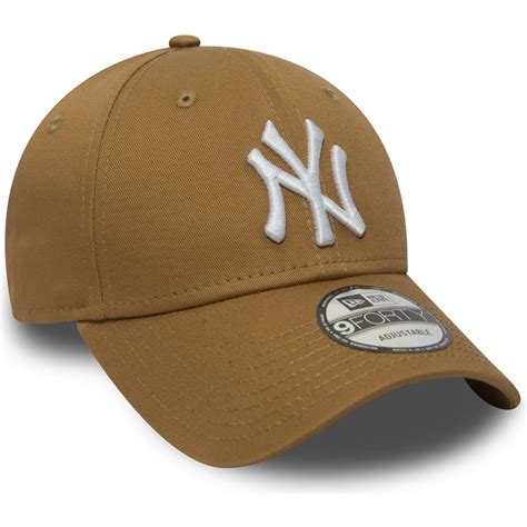 New Era Curved Brim 9forty Essential New York Yankees Mlb Light