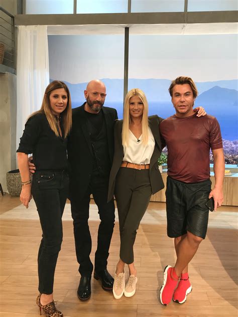 Η φαίη σκορδά είναι λάτρης των social media και στο instagram μοιράζεται με τους διαδικτυακούς της φίλους διάφορες στιγμές από την καθημερινότητα της. Φαίη Σκορδά: Αυτοί είναι οι νέοι της συνεργάτες στο Πρωινό ...
