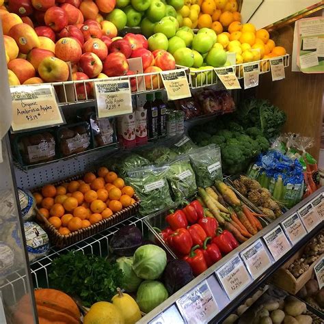 On the corner of veterans parkway and empire street next to verizon. Common Ground Natural Grocery - Bloomington Illinois ...