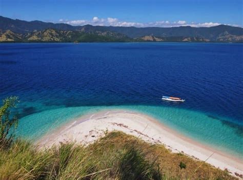 7 Rekomendasi Pantai Terindah Di Pulau Flores Ntt Wisata Gak Ngebosenin