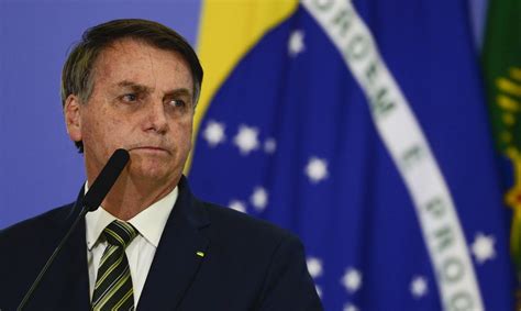 Bolsonaro Convoca População Para Dia De Jejum E Oração Pela Liberdade