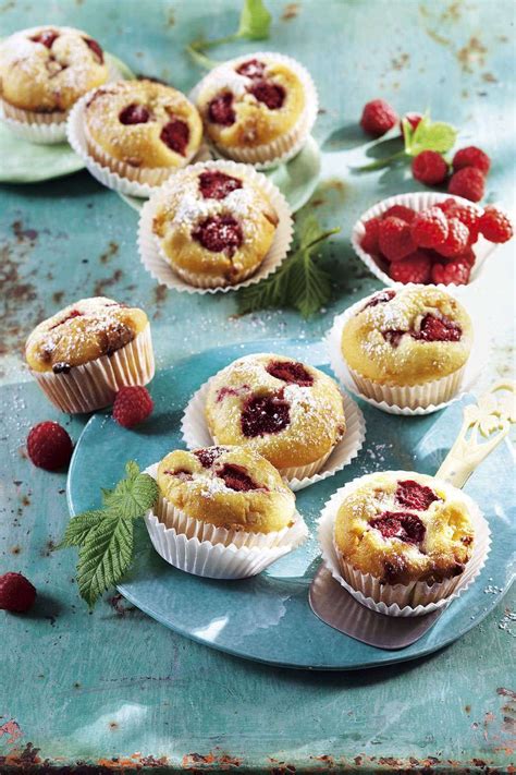 Dann bäckt der kuchen im ofen ganz entspannt vor sich hin und wir können derweil die kaffeetafel eindecken. Diese 5 Rezepte wirst du lieben! | Leichte kuchen ...