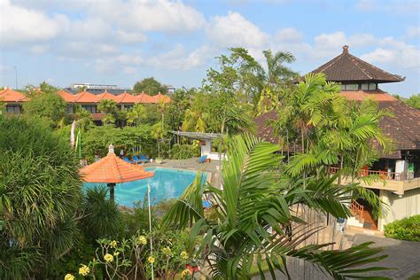 Lowongan kerja tenaga kesehatan tahun 2017 , lowongankerja15.com, dalam mencari sebuah lowongan kerja diharuskan memiliki kesabaran dan profesional anda. Lowongan Kerja di Palm Beach Bali Resort & Spa Kuta | Ezzy ...