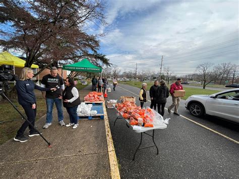 Fulfill Food Bank in Toms River is Giving Away Free Hams for Father's