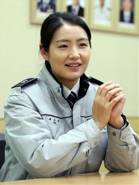 It may not have been reviewed by professional editors (see full disclaimer). '얼짱 유도스타'에서 경찰관 특채된 배은혜 순경 - 인사이트