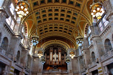 Centre Hall And Organ Of Kelvingrove Art Gallery In Glasgow Scotland