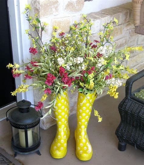 The weather is starting to get warmer, and hopefully. Welcome Spring: 17 DIY Porch Decor Ideas - Style Motivation